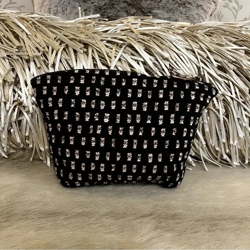 Vintage VERA BRADLEY Zebras 2001 Large Curved Cosmetic Case Black Tan Zipper Y2K